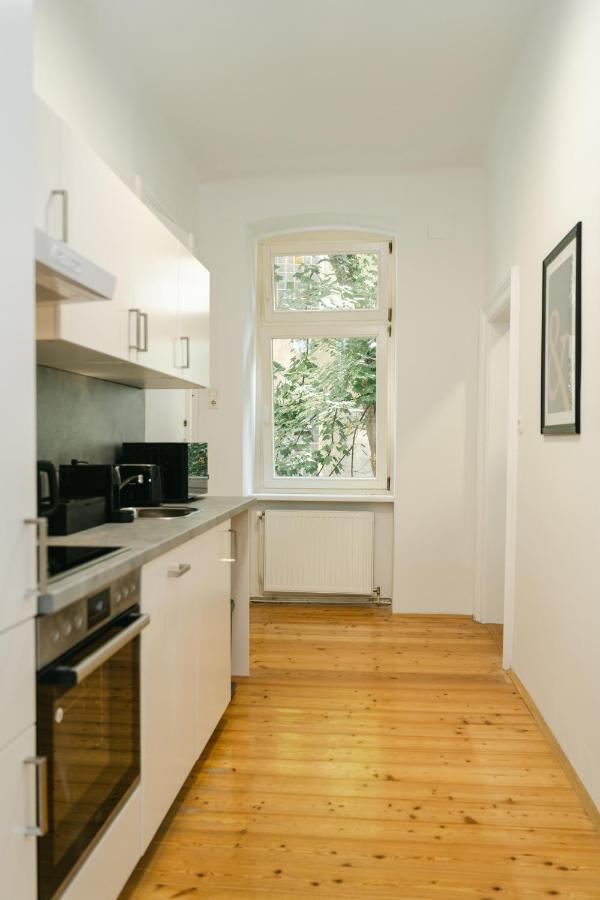 Cozy Apt Perfect For 4-6 Tv Metro Self-Checkin Wien Eksteriør billede